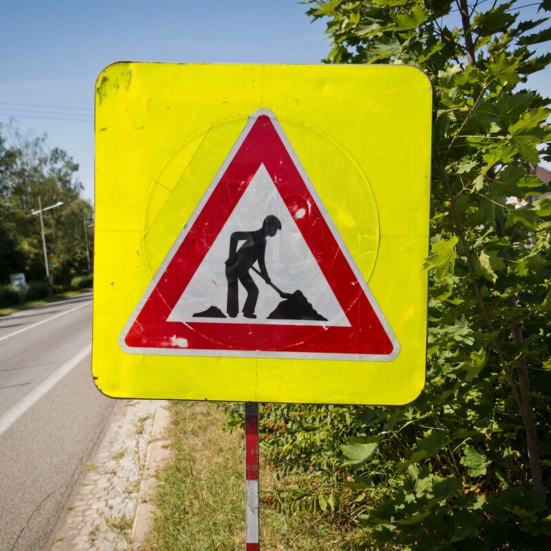 Dopravní změny ve Valašském Meziříčí: kvůli uzavírce mostu platí až do října výlukové jízdní řády Dopravní změny ve Valašském Meziříčí: kvůli uzavírce mostu platí až do října výlukové jízdní řády